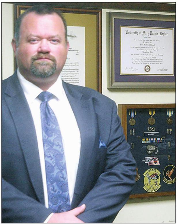 DA investigator has strong background