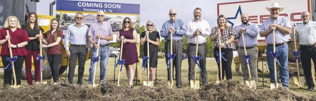 GROUNDBREAKING— Classic Bank held a groundbreaking for its newest location in Thorndale on Sept. 2 at 204 US 79. Shown are (L-R) Haley Leopold, Julie Korenek, Kellie Hairston, Andrew Harper, Jim Camp, Sara Kostroun, D’Ann Williams, Terry Richter, Dan Nicholas, Jaylyn Respondek, Clayton Nietsche, Richard Daniel and Gary Pietsch.