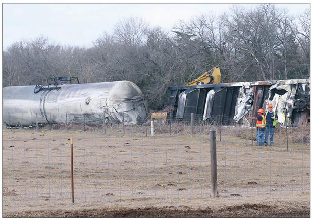 Cleanup underway at wreck site