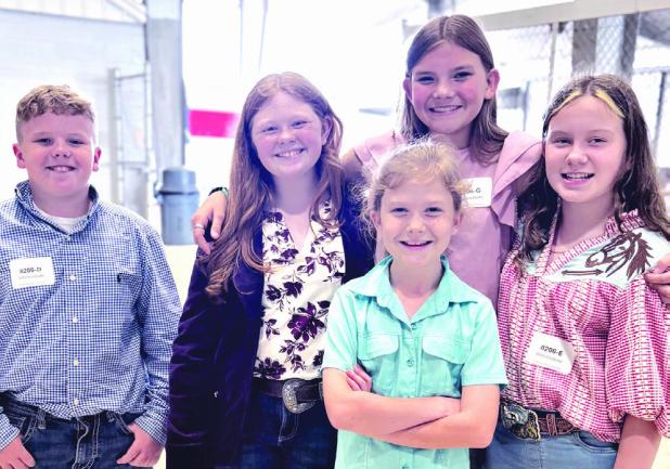 Horse judgers were (front) Lillian Fulton, (back, L-R) Wayde Woods, Kendall Hertenberger, Emmy Fulton, and Shelby Renaud.
