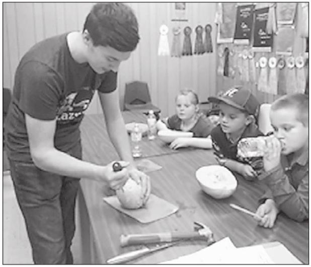 County Council Officers keep fun in 4-H activities