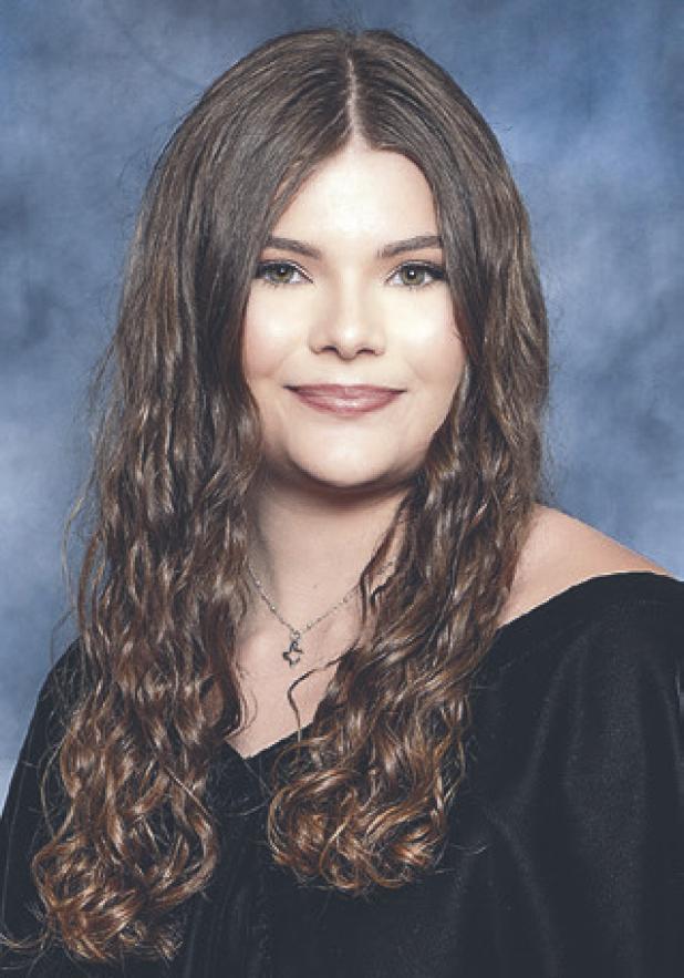 RHS Valedictorian Macy McDaniel