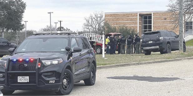 School board praises staff for actions
