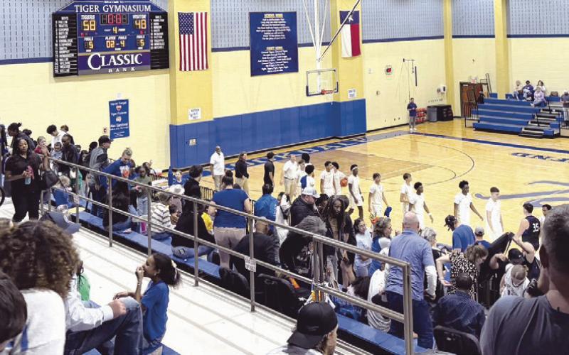 ROCKDALE HIGH SCHOOL BASKETBALL