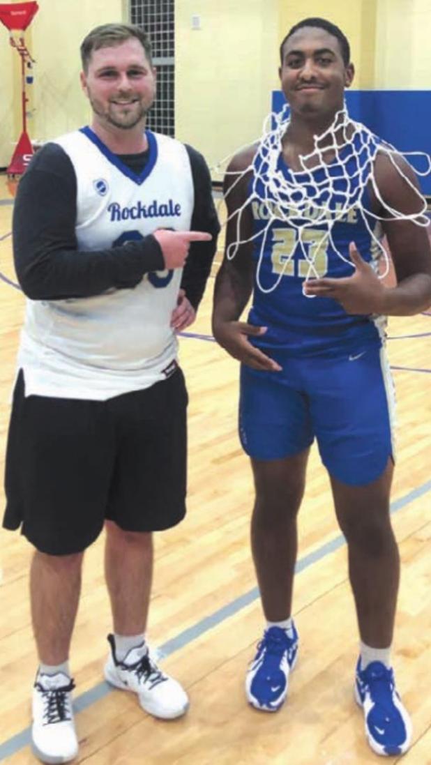 RH S hoops alumni game a success