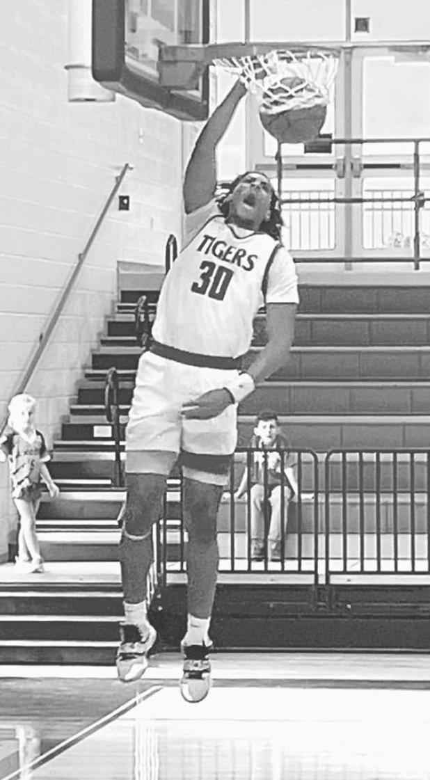 ROCKDALE HIGH SCHOOL BASKETBALL