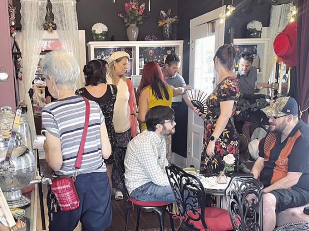 SNEAK PEEK— Over the Moon Mercantile and Salon 516 held a gathering on Saturday evening from 4 to 8 p.m. at its location at 516 West Cameron Avenue. Amy Popejoy is the owner of the salon which is in the back of the building, and Rita Gameiro and Shanna Johnson started the Over the Moon Mercantile in the front half of the building. They currently have six other vendors. Gameiro said, “This whole thing was inspired by the old