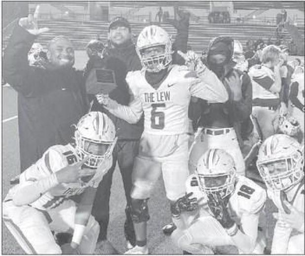 RHS grad earns District 6-6A crown
