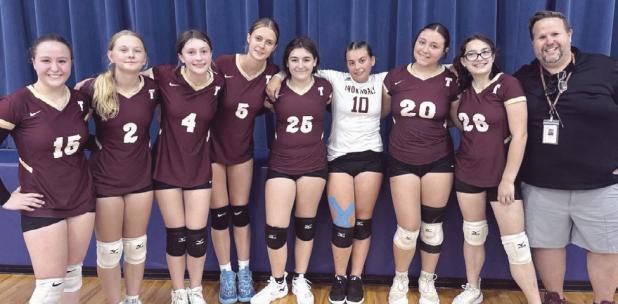 THORNDALE LADY DOGS VOLLEYBALL