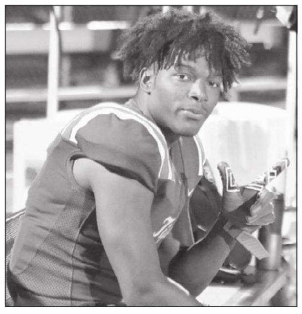 Valdez receives TSWA all-state mention