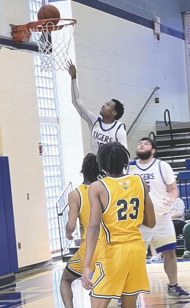 ROCKDALE HIGH SCHOOL BASKETBALL