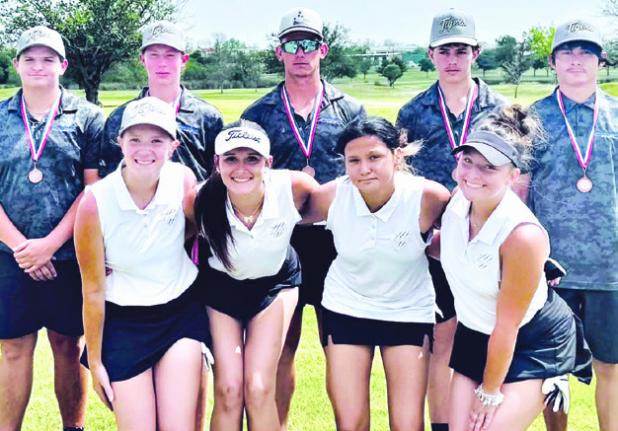 Rockdale golf teams participated in the district tournament last week at Sammons Golf Course in Temple. Those playing were (front row, L-R) Brynlee Williams, Paisly Fisher, Hannah McKie, Bella Alexander; (back row, L-R) Chase Nadeau, Zeb Skrhak, Mason Lillard, Chase White, Shawn McKie. Photo by Trey Young
