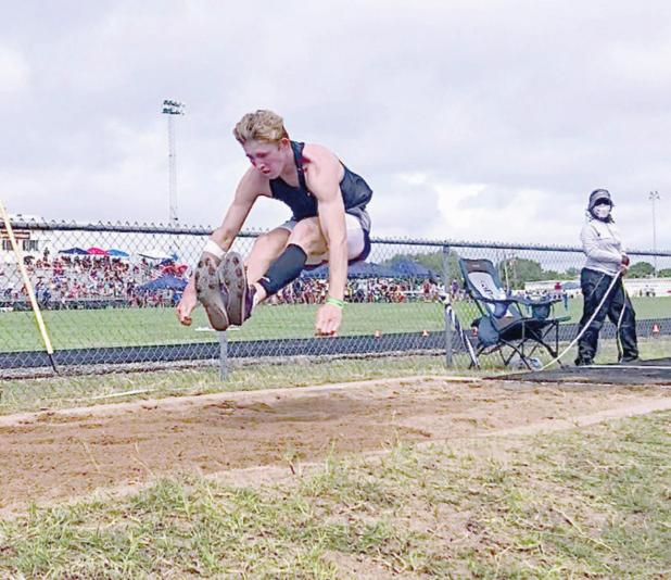 ‘Dogs track star has his sight set on Duke