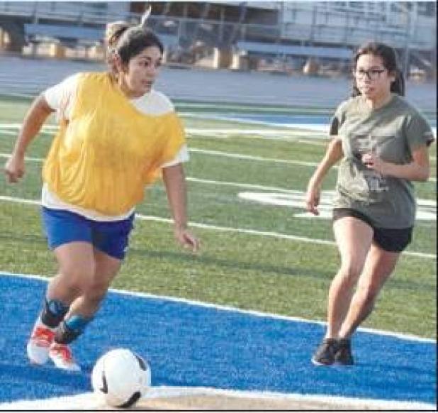 FUTBOL STARTS FRIDAY