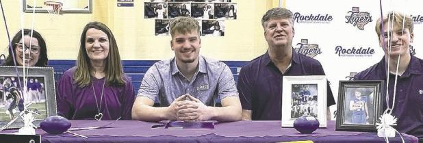 SIGNING DAY
