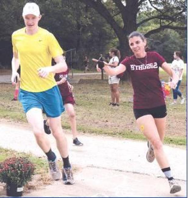 300 competitors in Sunflower Run