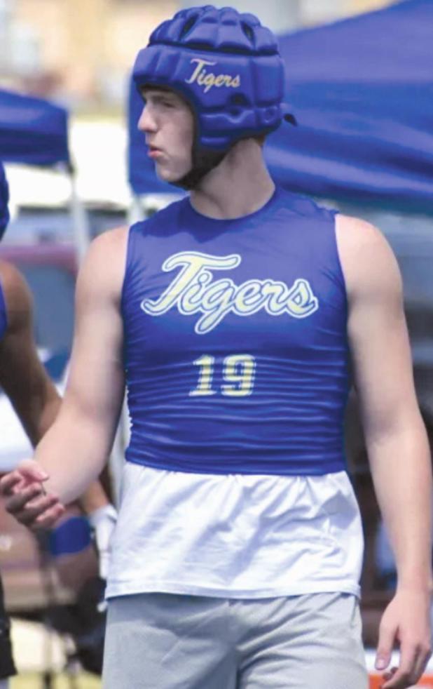 Tigers build camaraderie at State 7-on-7 tourney