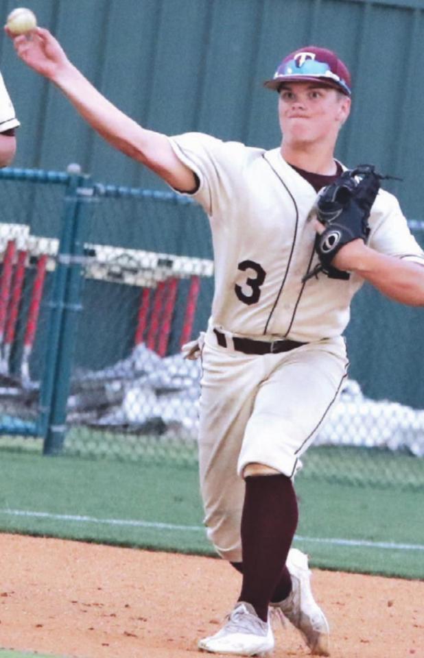 Bulldogs can’t outlast top-ranked Shiner