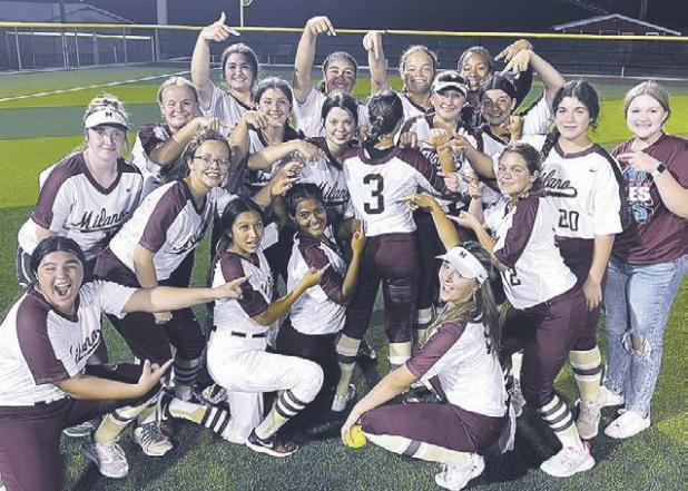 Lady Eagles advance to regional quarterfinals