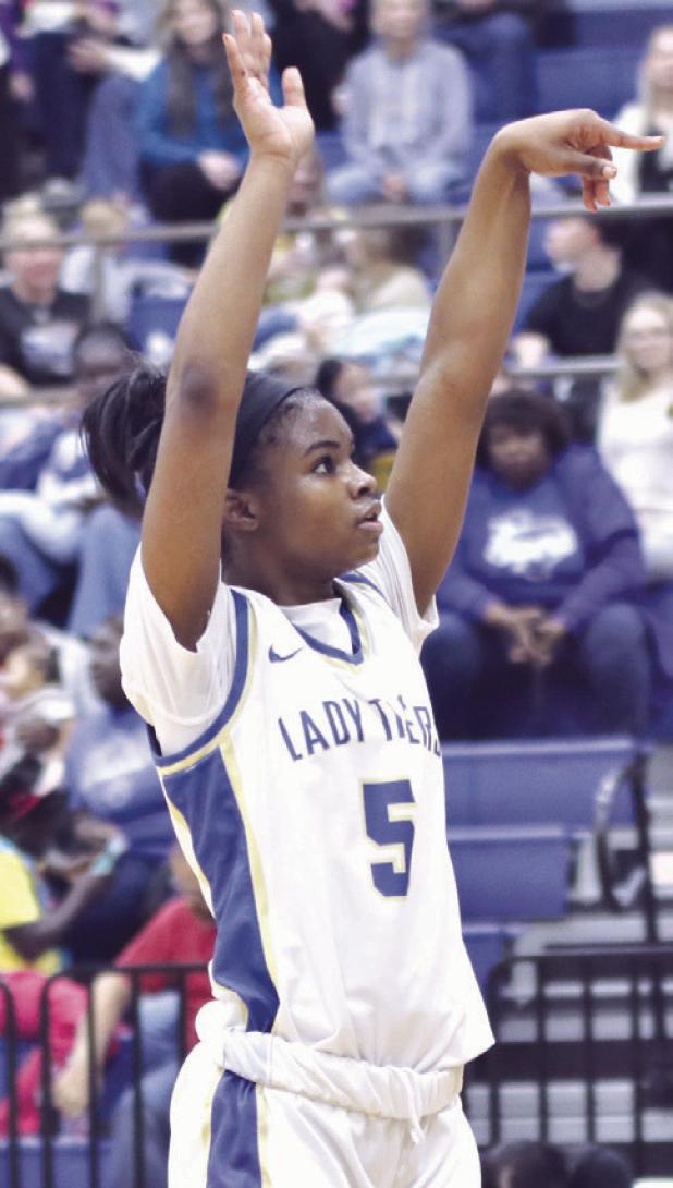 ROCKDALE HIGH SCHOOL BASKETBALL