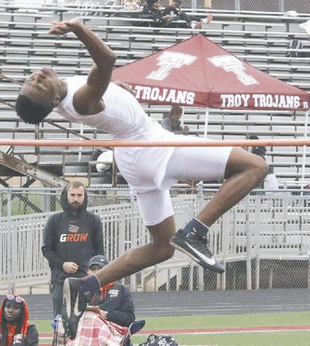 Rockdale’s Stevens, Hicks take first place to advance to regionals