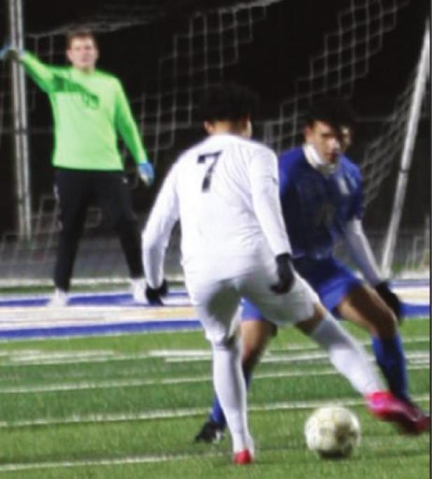 Soccer teams struggle in district