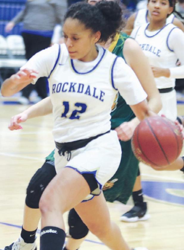 Bee sting: Undefeated Academy teams cause trouble in Rockdale