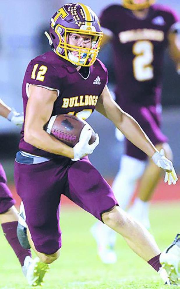 Bulldogs fall fl at in Flatonia, 37-13