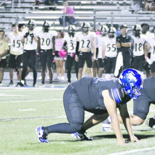 Rockdale’s defense—(L-R) Brody Willard (6), Wilmer Sorto (0), Michael Calderon (62) and Abel Castillo (60)—lining up against the McGregor Bulldogs Friday night in Tiger Stadium. Reporter/Nathan