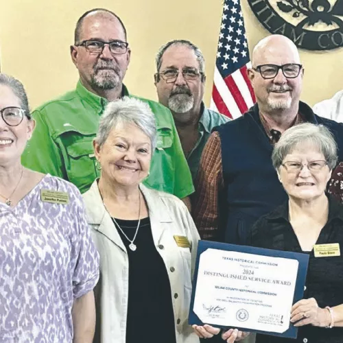 DISTINGUISHED SERVICE AWARD