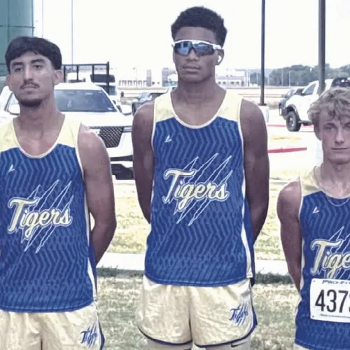 Fuller wins Academy meet