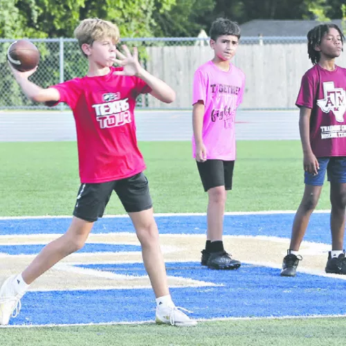 YOUTH FOOTBALL